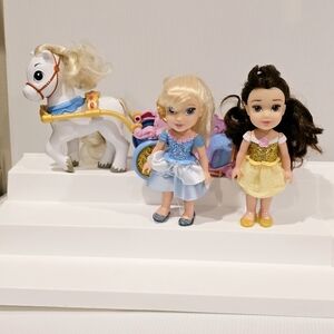 Disney Royal Princess Doll Set with Horse and Carriage
